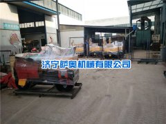 薩奧公司一批小型壓路機(jī)出口美國